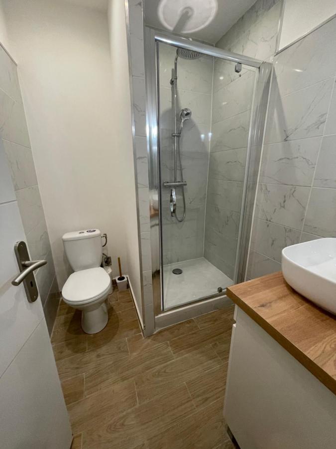 Le Casimir - Superbe T3 En Plein Centre Ville Renove Avec Gout - Wifi Безье Экстерьер фото