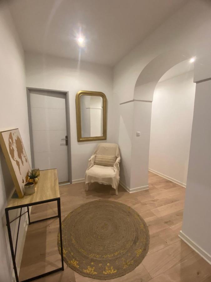 Le Casimir - Superbe T3 En Plein Centre Ville Renove Avec Gout - Wifi Безье Экстерьер фото