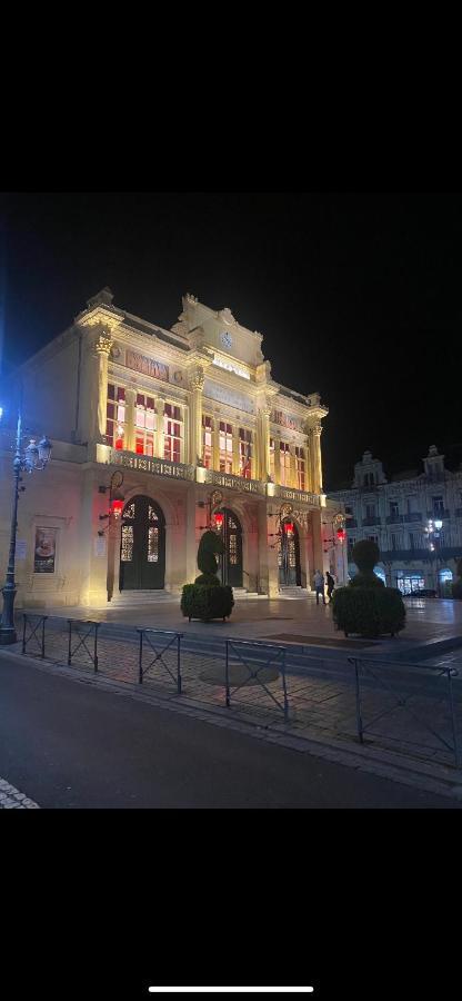 Le Casimir - Superbe T3 En Plein Centre Ville Renove Avec Gout - Wifi Безье Экстерьер фото